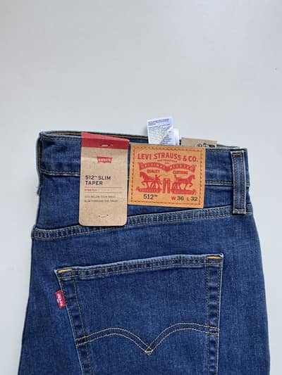 Levis jeans