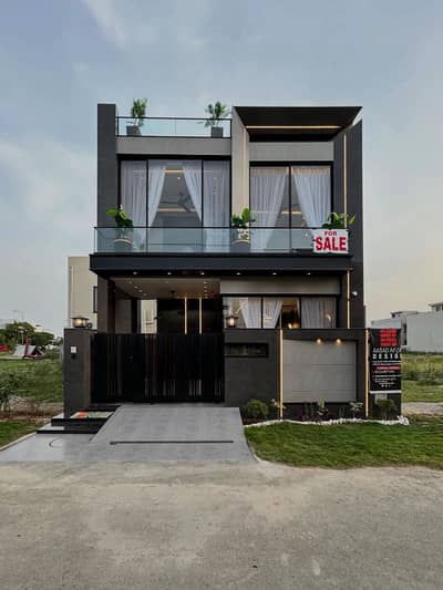 5 MARLA LUXURY MODERN HOUSE FOR SALE IN DHA PHASE 9 TOWN