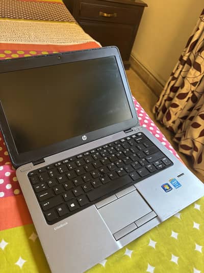 HP EliteBook 820G1