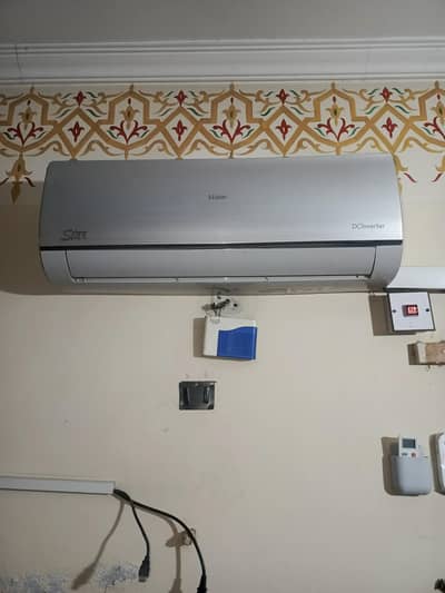 Haier ampere lock DC inverter barnd new condition 03124119862