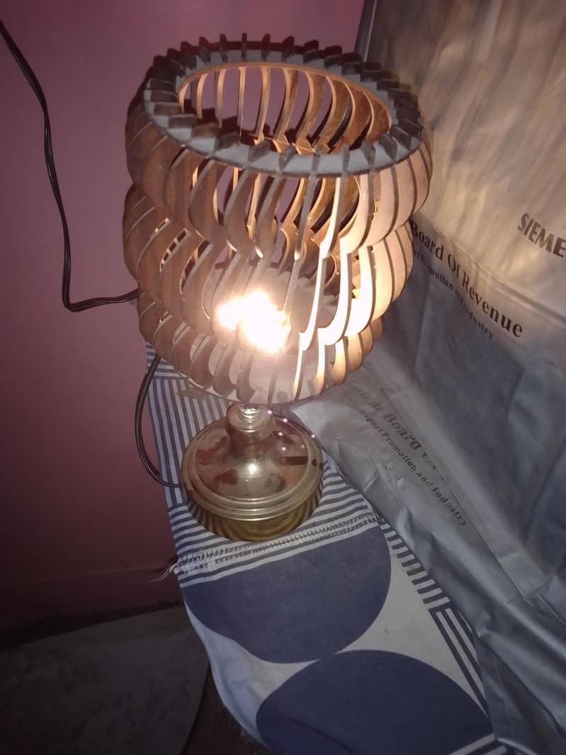 Table lamp 2