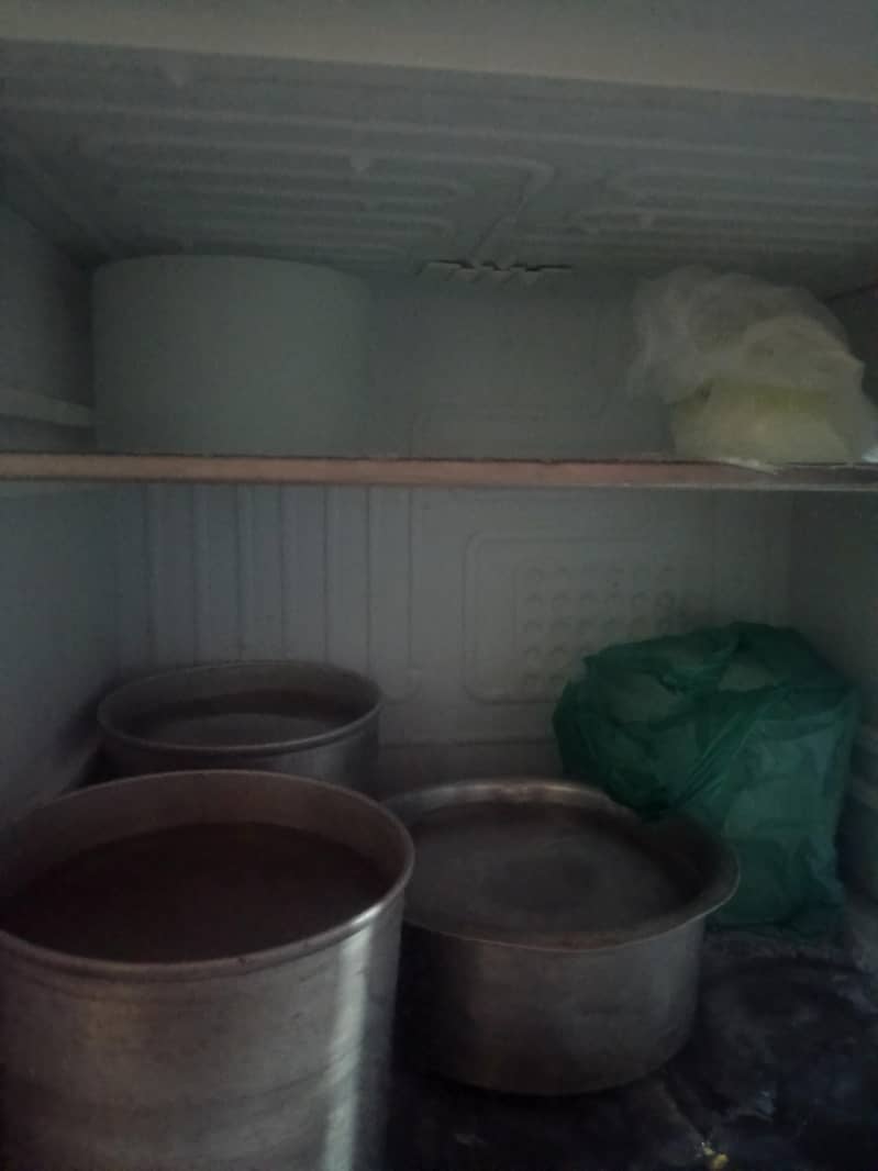 SINGER REFRIGERATOR 3