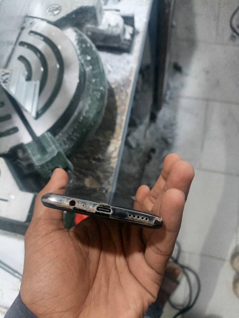 OnePlus 6 4