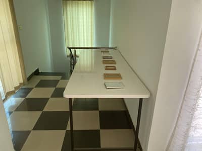 (7.9ft x 2.8ft) White Table