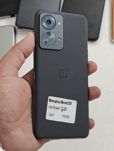 One Plus Nord 2T