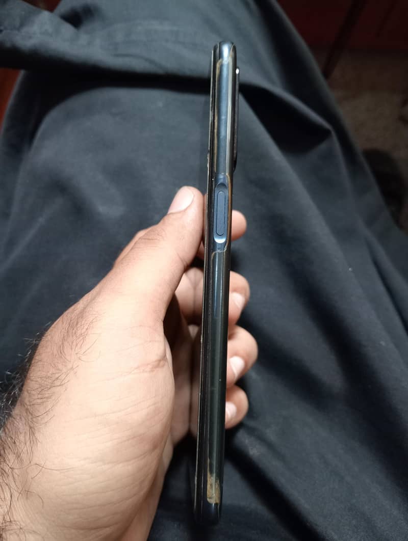 OPPO A54 4