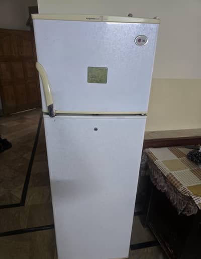 lG expresscool gtf272g