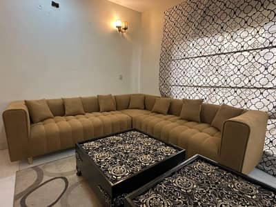 Luxury L Shape Sofa Set with Center Table | Excellent Condition