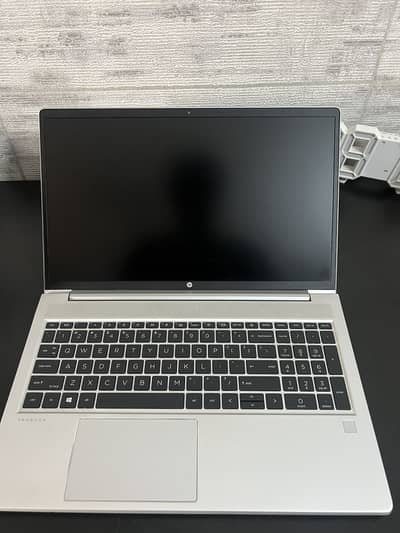 HP PROBOOK 450 g8 i5 10gen 15.6’