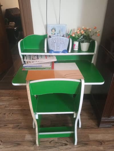 kids study table