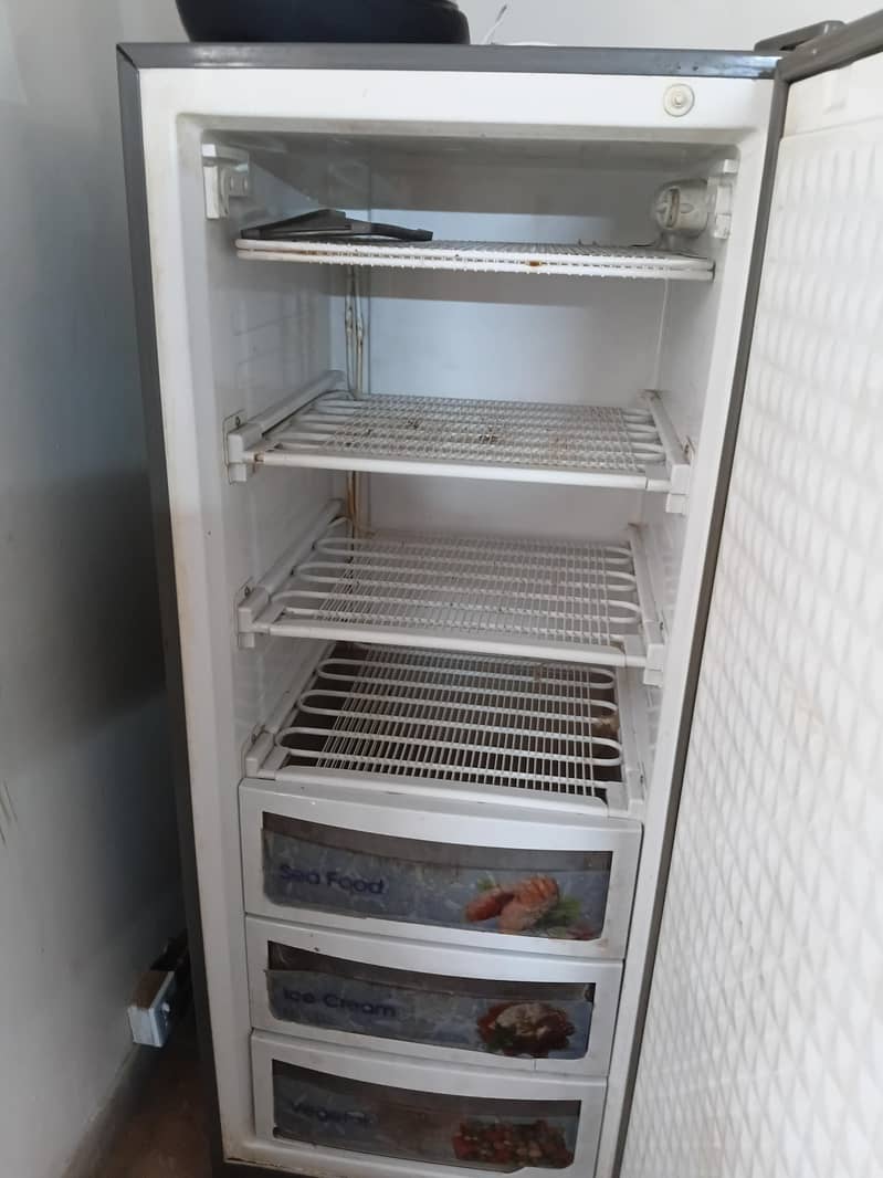 Dawlance freezer 0