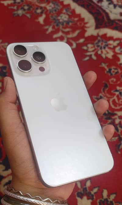 Apple iPhone 15 Pro Max