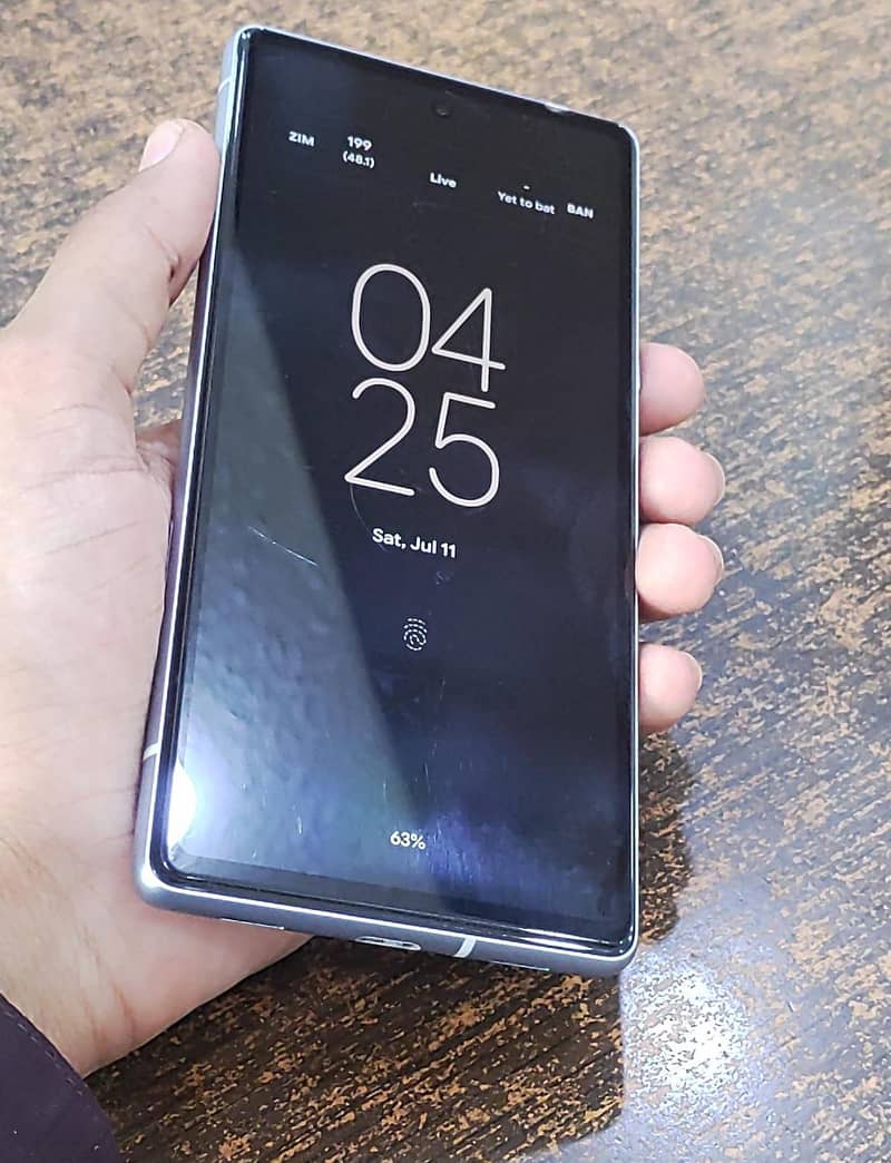 Google Pixel 7a 2