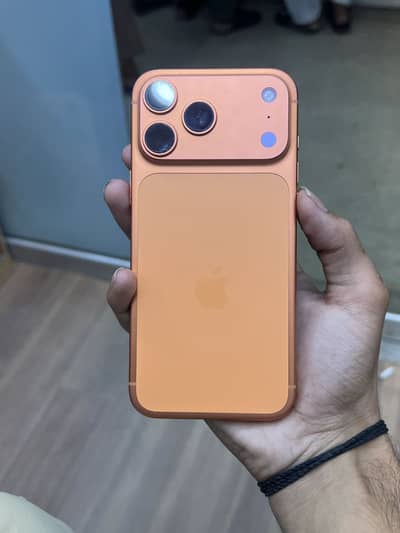 I phone 17 pro max