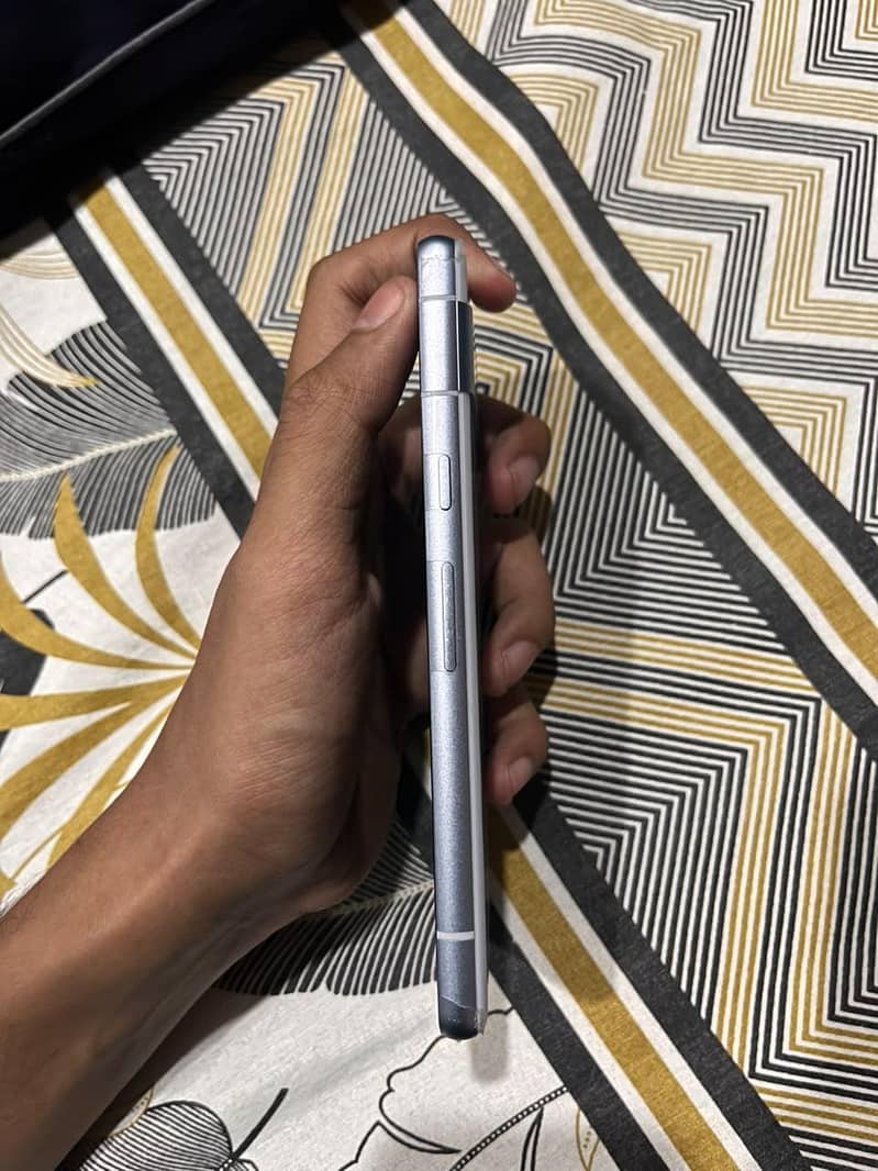 Google Pixel 7a 6