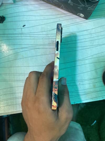 Apple iPhone 12 64gb factory unlock