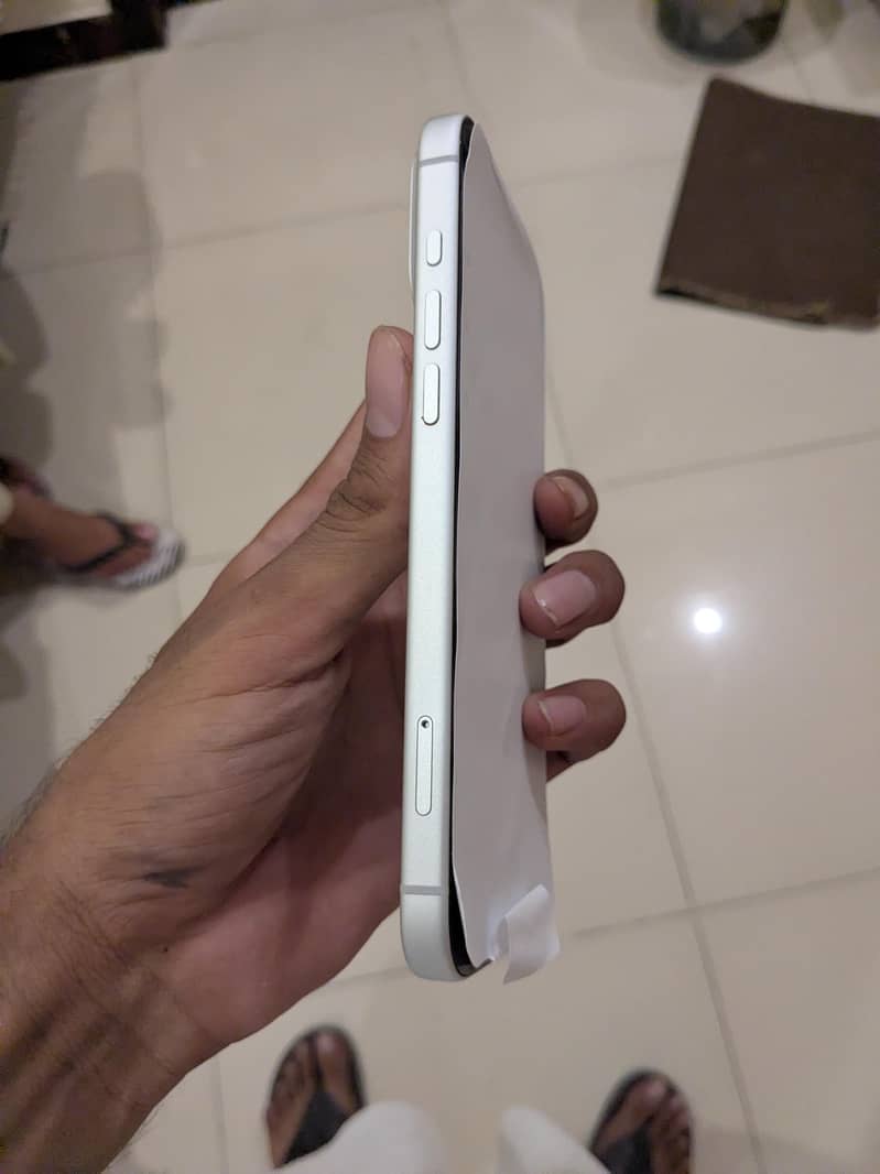 Apple iPhone 17 Pro Max 3