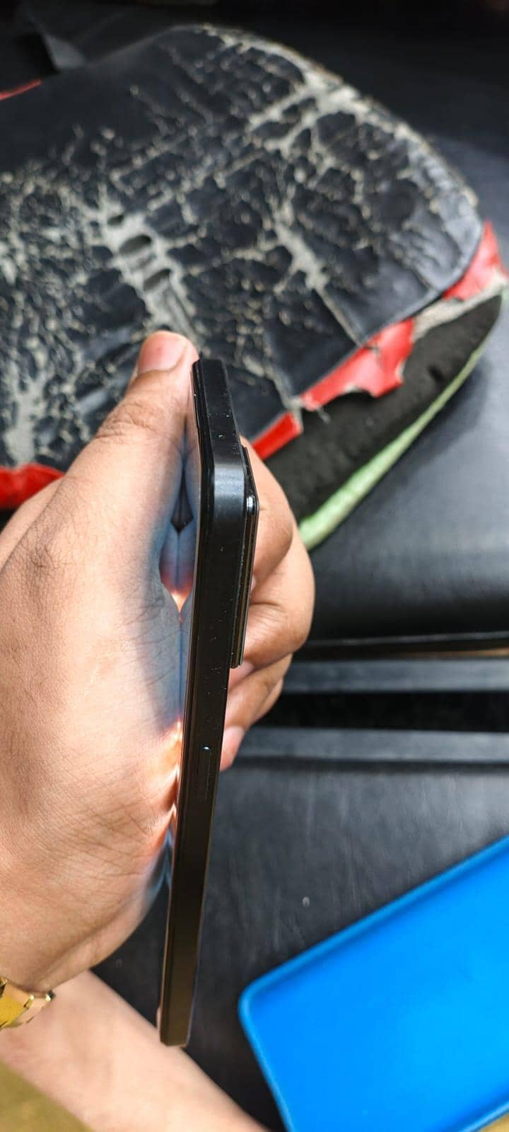 oppof21 3