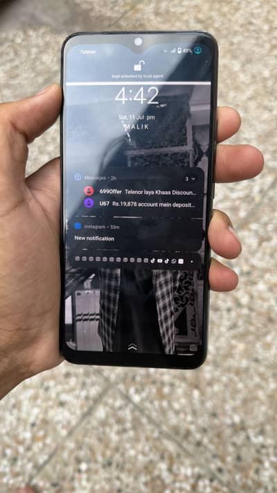 Vivo V21e
