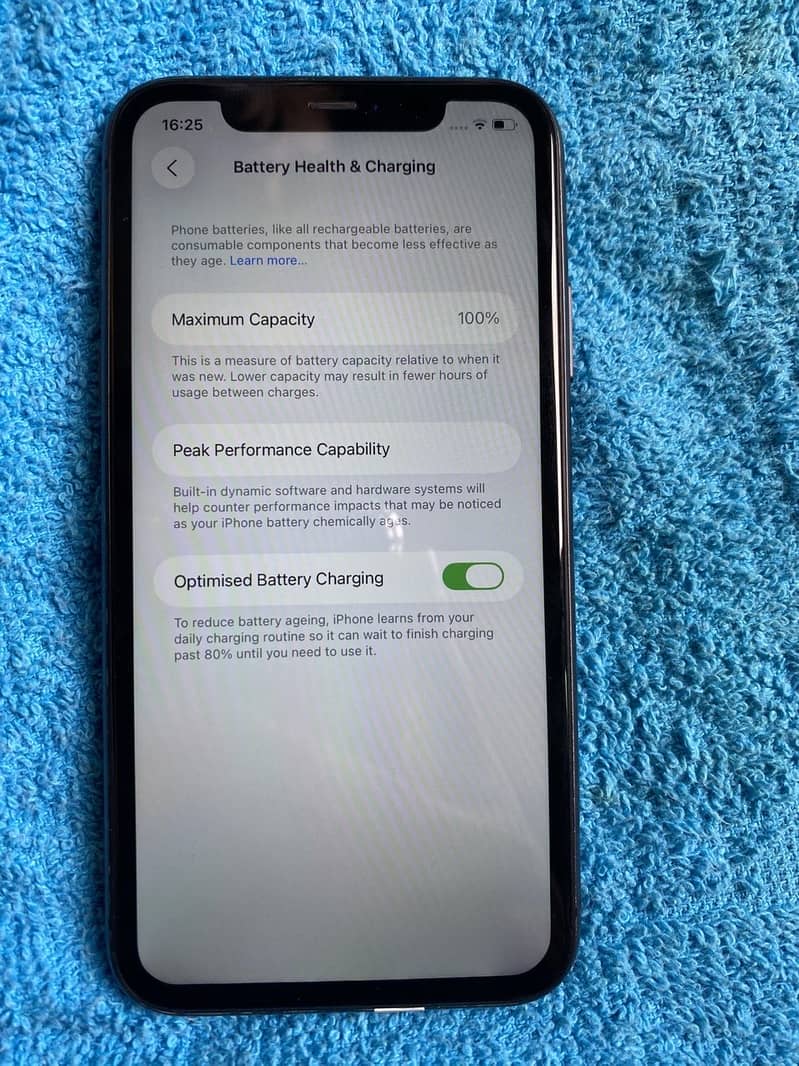 Apple iPhone 11 8