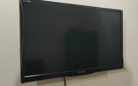 LCD USED