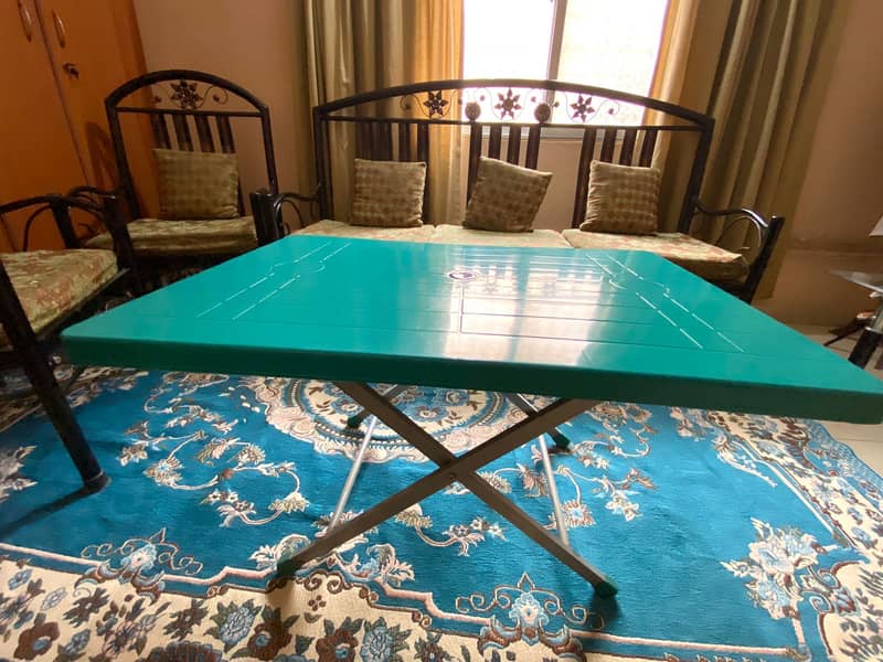 Foldable Table 0