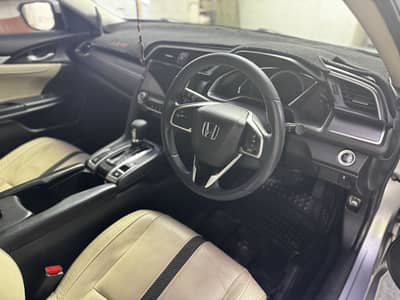 Honda Civic VTi Oriel 2018 UG