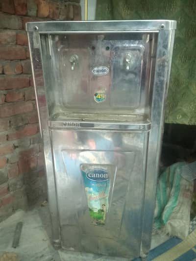 water cooler 45leter all ok ha 2pice ha masjid ma majood ha