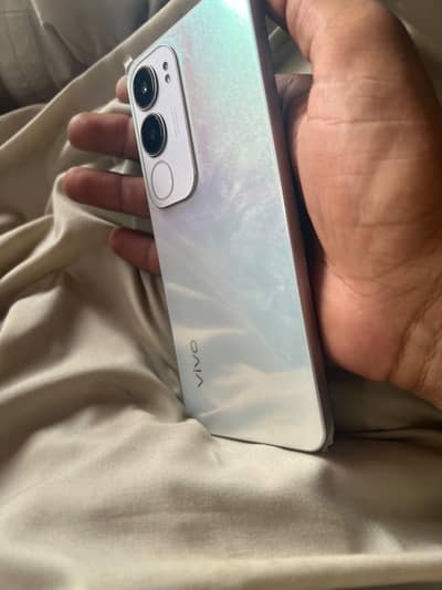Vivo Y19s