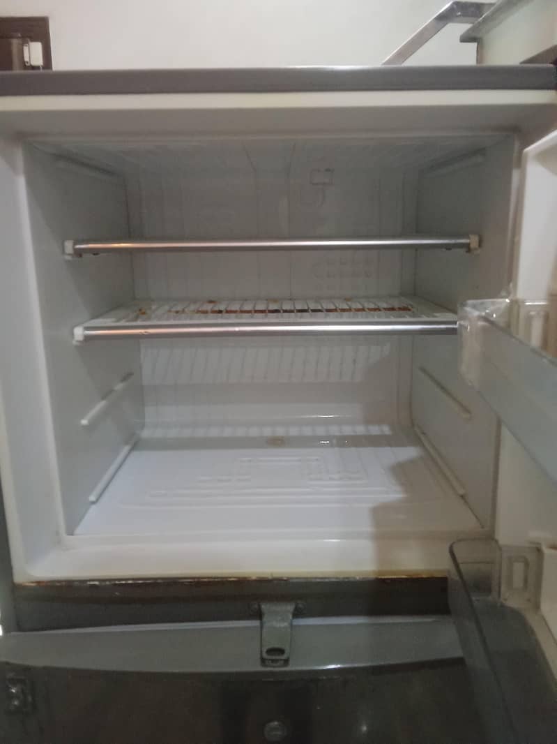 Dawlance Fridge 1