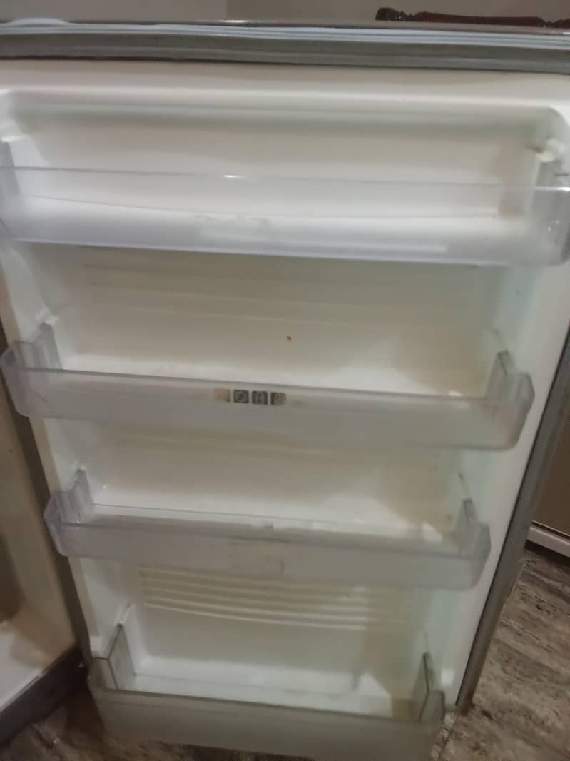 Dawlance Fridge 4