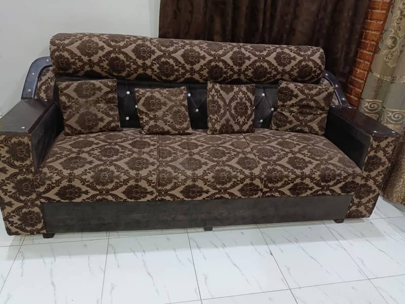 5-seater  Sofa 0