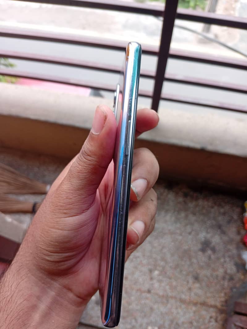 One Plus 9 6