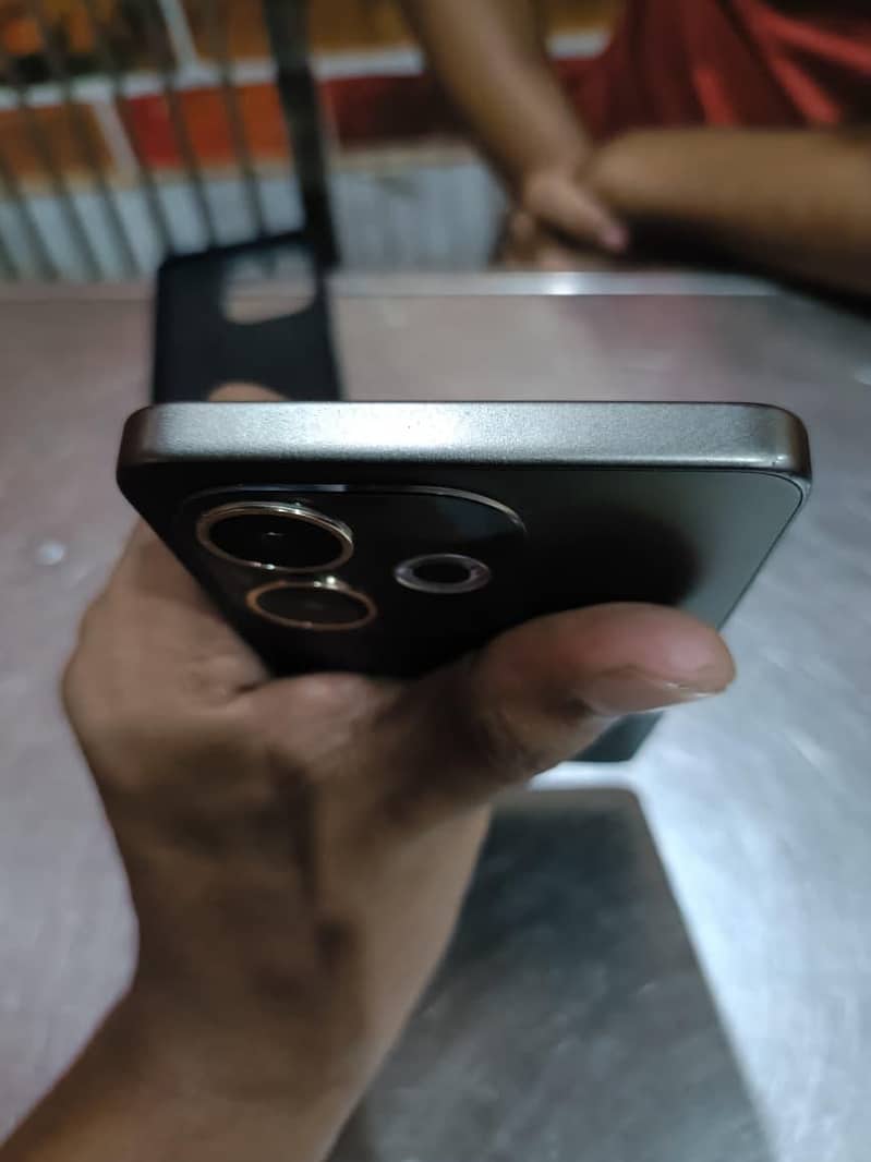 OPPO A5 Pro 4