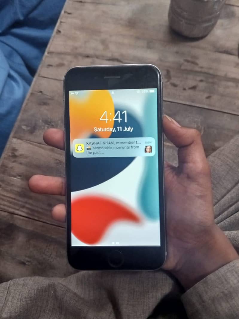 Apple iPhone 6S 1