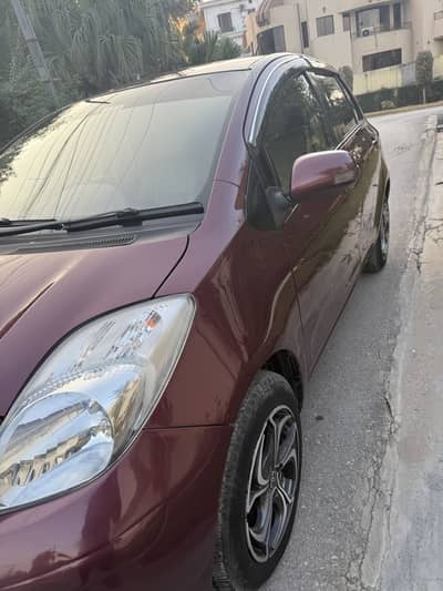 Toyota Vitz 2007