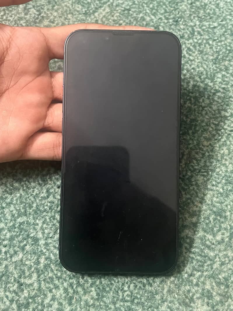 Apple iPhone 13 1