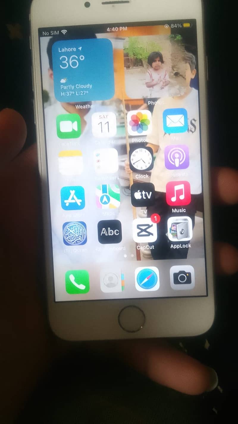 Apple iPhone 6S 1