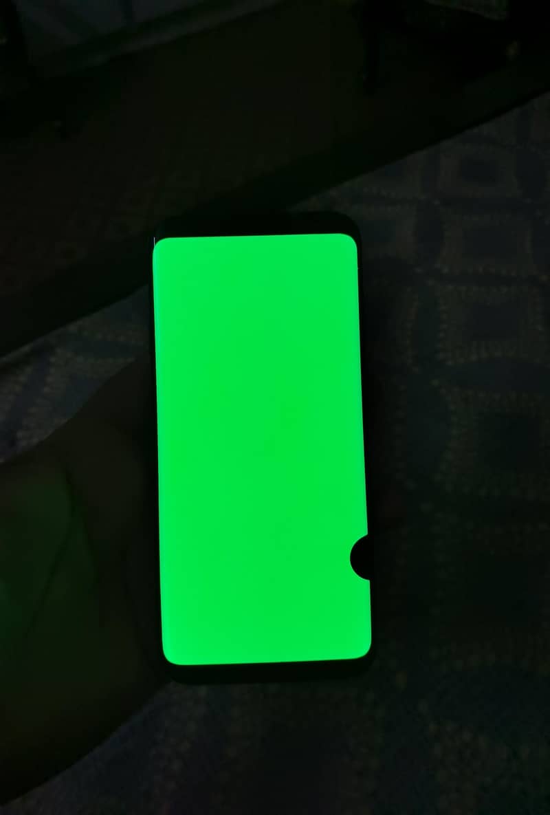 Samsung S8 Plus 3