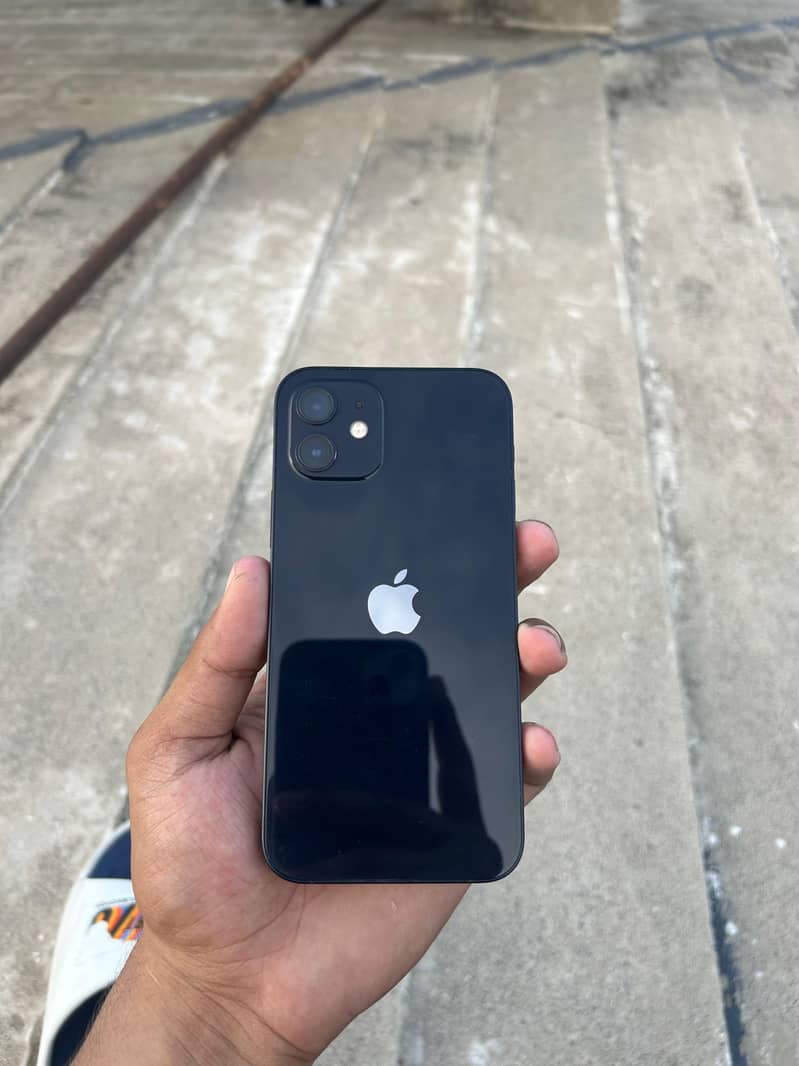 Apple iPhone 12 8