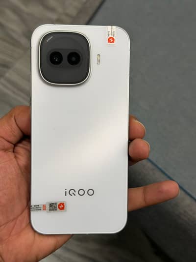 Vivo iQOO Z11 Turbo