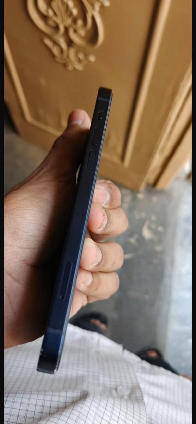 Apple iPhone 12 6