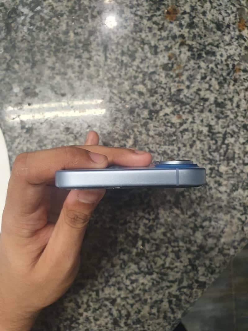 Apple iPhone 17 1