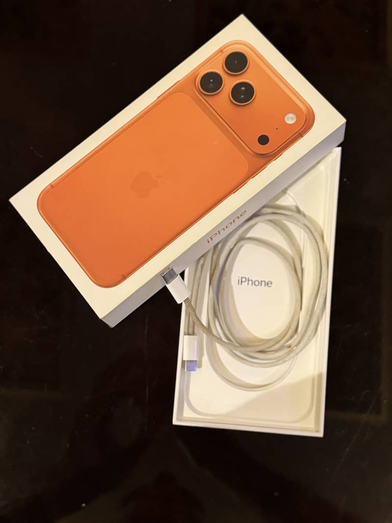 Apple iPhone 17 Pro Max 6