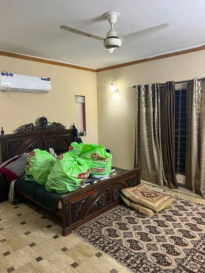 27 Marla Upper Portion For Rent Near Ucp University & Shaukat Khanam Chowk