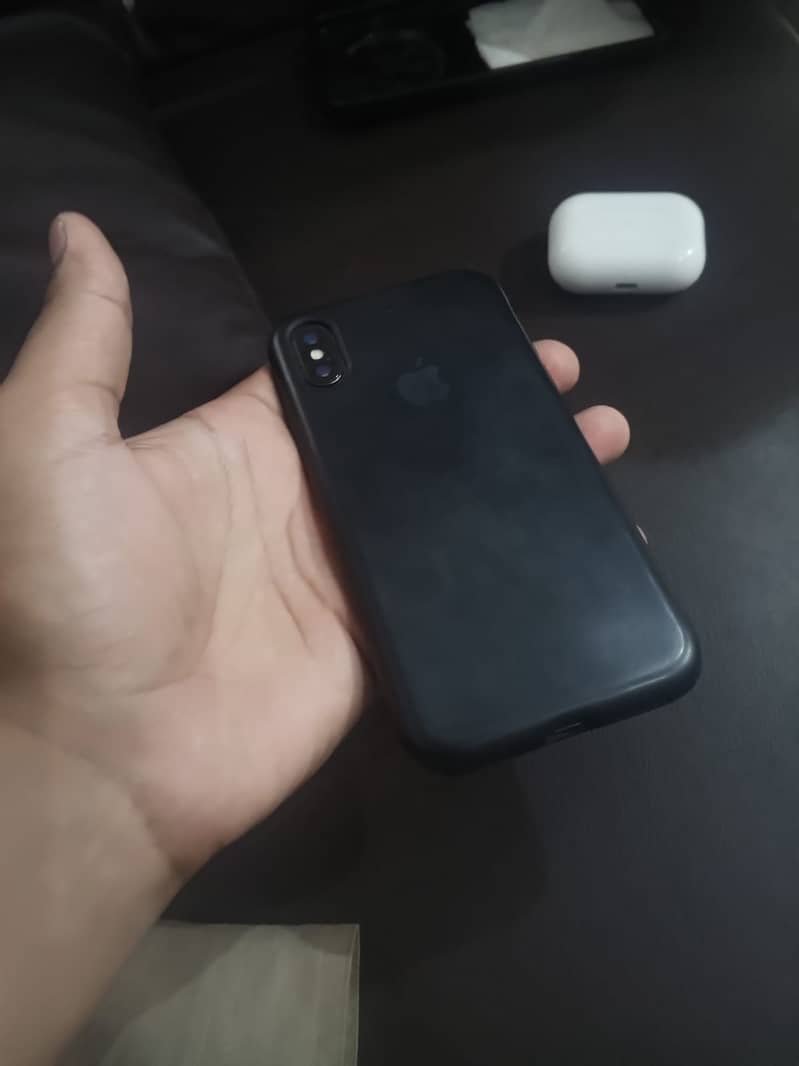 iPhone X 5