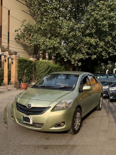 Toyota Belta 2006