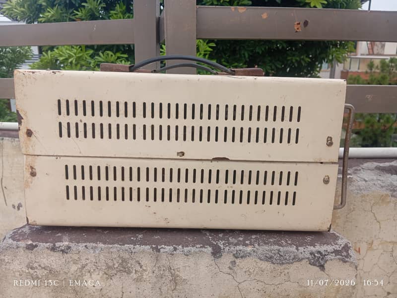 voltage stablizer 1