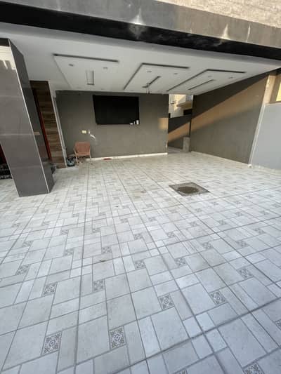 A BEAUTIFUL ONE KANAL UPPER PORTION FOR RENT