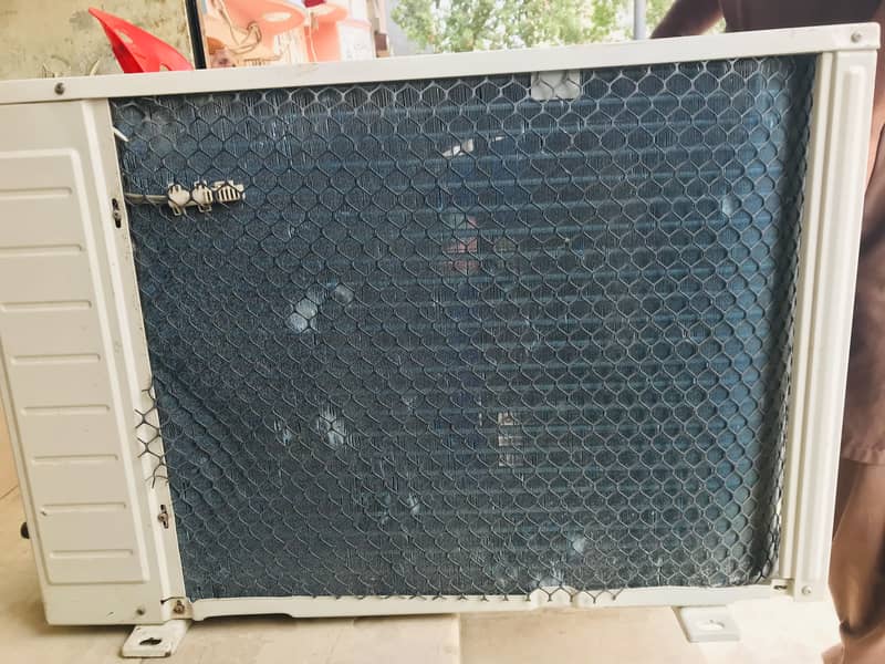 Orient Split AC 1 ton. 5